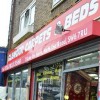 Glamour Carpets & Beds